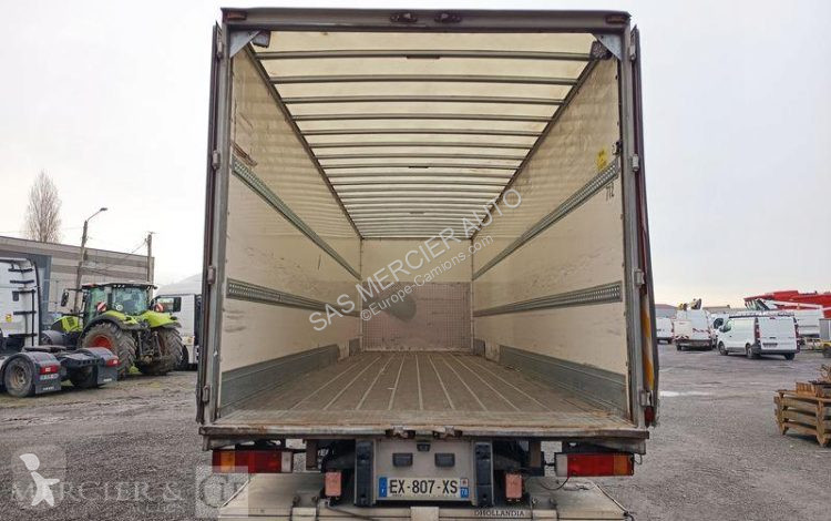 شاحنة Iveco