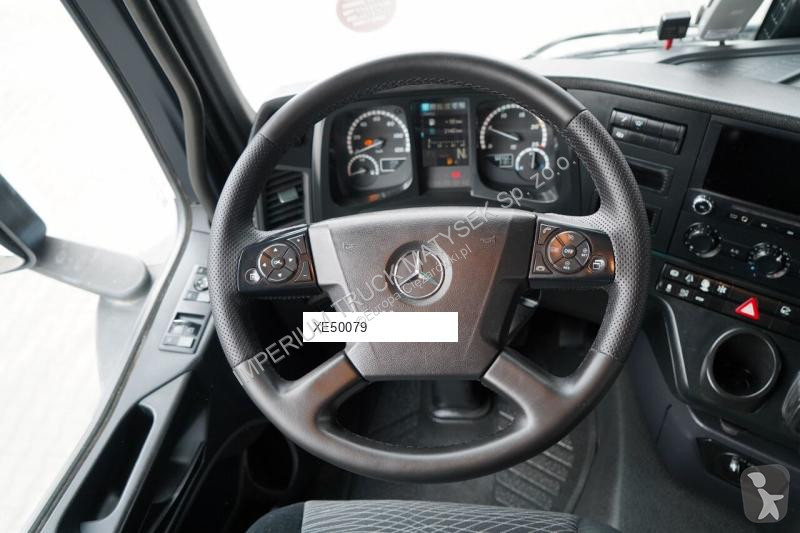 شاحنة Mercedes AROCS 2658