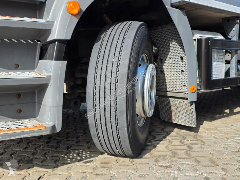 شاحنة Mercedes 1824L / Ldbw /Triple...