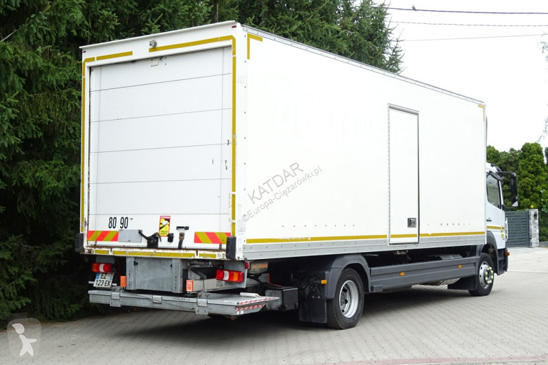 شاحنة Mercedes 1218 Euro6 tylko 323tys.km...
