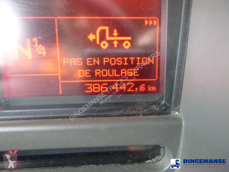 شاحنة Renault 260 4x2 fuel tank 13.7 m3 / 3 comp