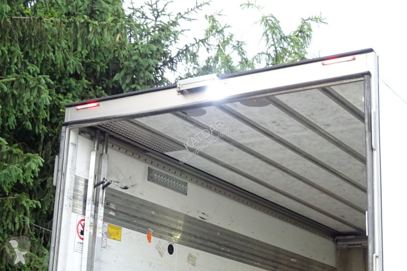 شاحنة Mercedes 2840 syp euro 6 kontener...