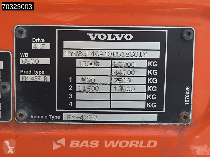 شاحنة Volvo 300 4X2 6,50m Entre Ejes Euro 6...