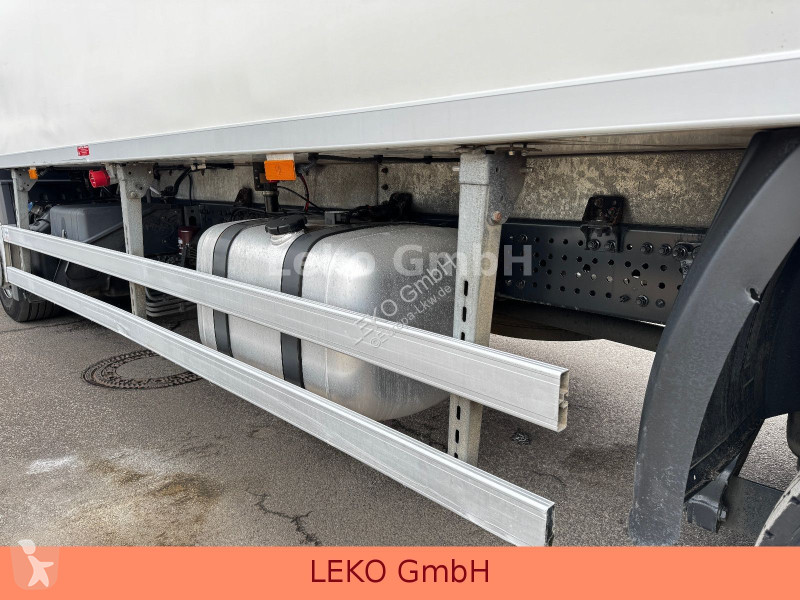 شاحنة Mercedes 1830 Mit Carrier Sp 850