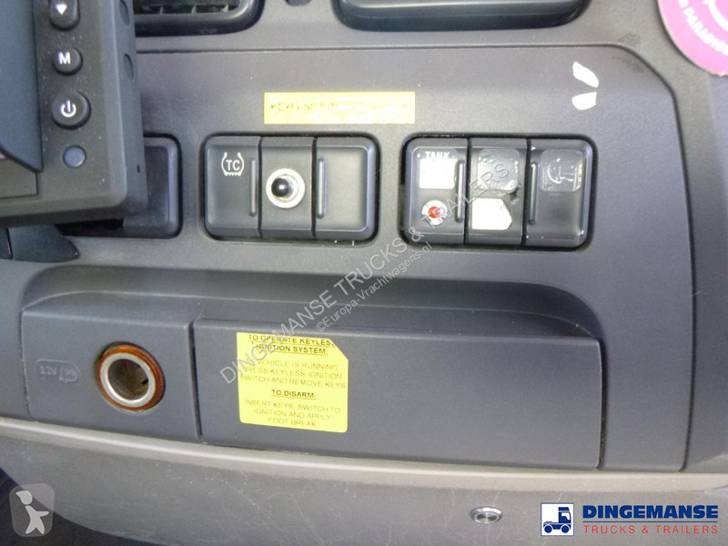 شاحنة DAF 250 4x2 Whale vacuum tank 8 m3