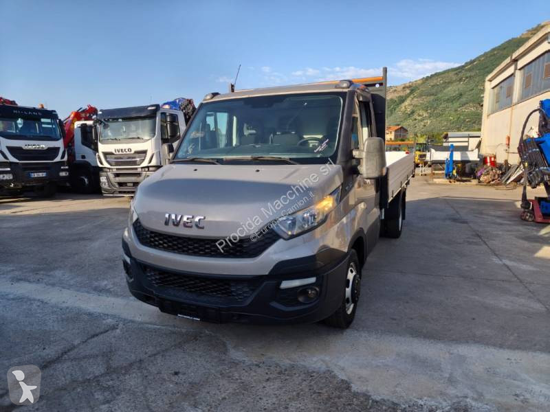 شاحنة Iveco