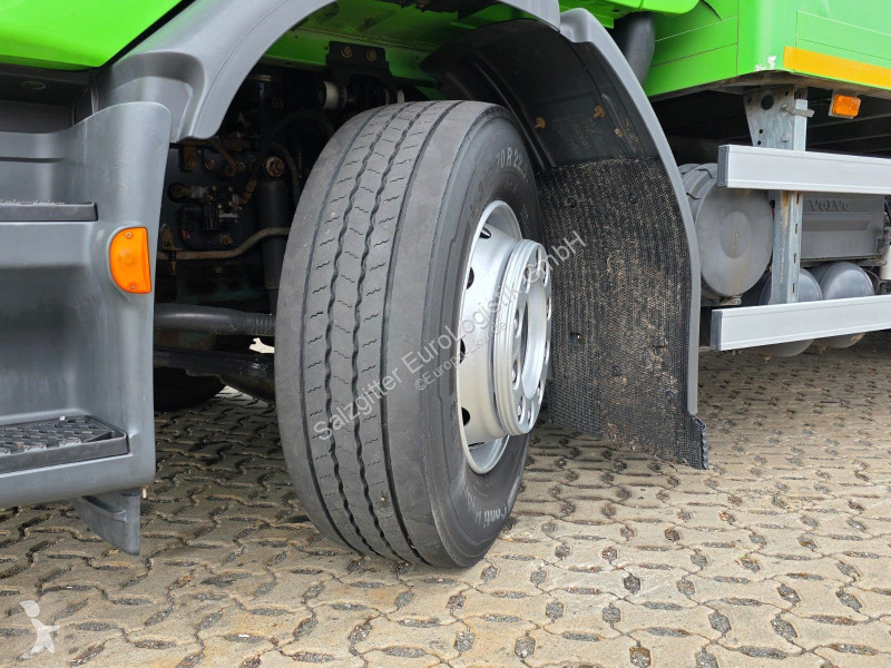 شاحنة Volvo 320 / Ladebordwand