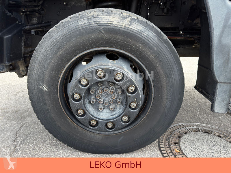 شاحنة Mercedes UNIMOG U400