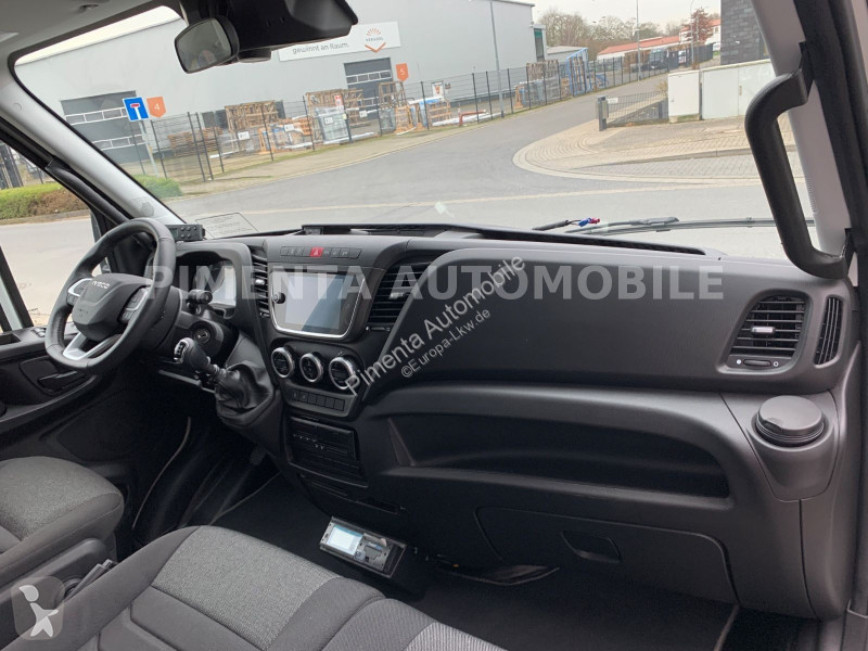 Furgoneta Iveco 70C18HP TK ALUB LBW LUFTFEDE...