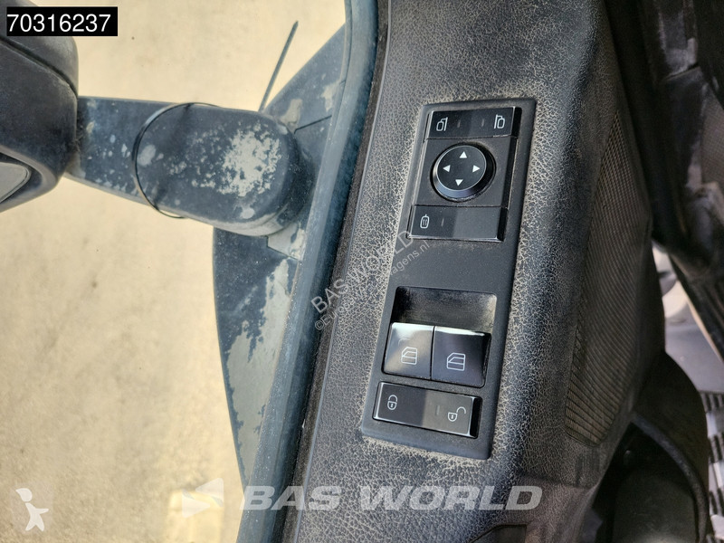 شاحنة Mercedes 3342 6X4 SERMAC 5Z36 Concrete...