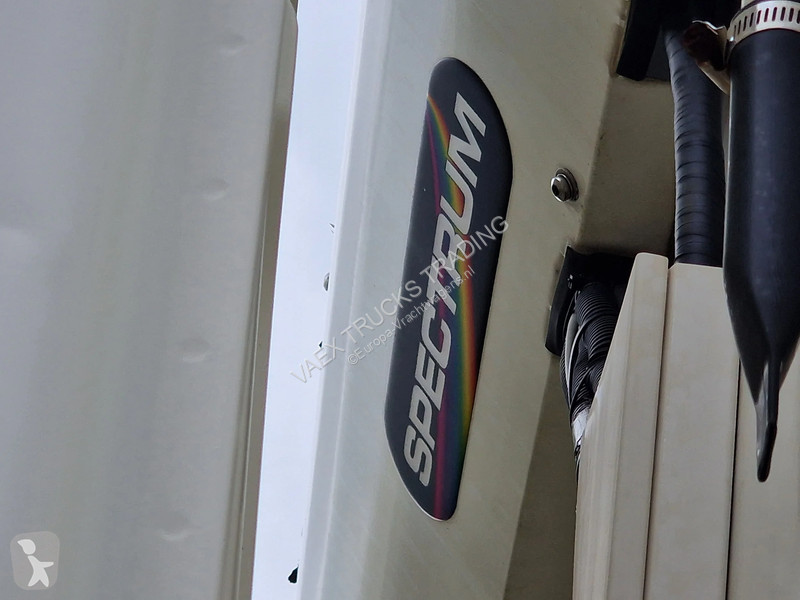 شاحنة Mercedes 1824 4x2 - Thermoking Spectrum...