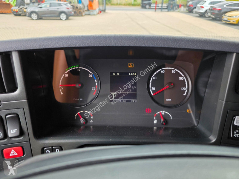 شاحنة Scania P 320 DB4X2MNA | ADR AT F |...