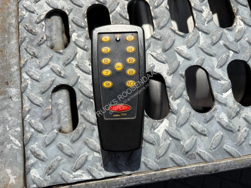 Camion Volvo 500 + HYDRAULIC PLATFORMS + WINCH...