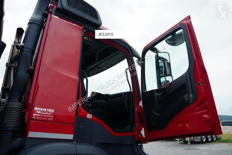 Vrachtwagen Mercedes 4145