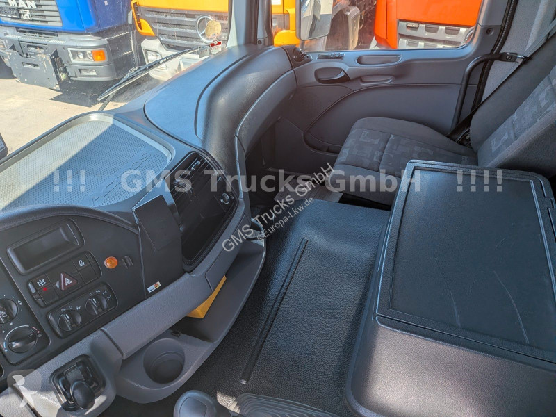 Kamion Mercedes 1841 / 4X4 / Kipper+ 16m Kran /...
