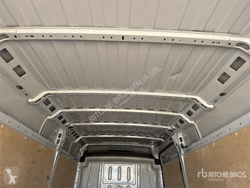 Camión Opel 2.2 103 KW KA L4H2 Van Truck