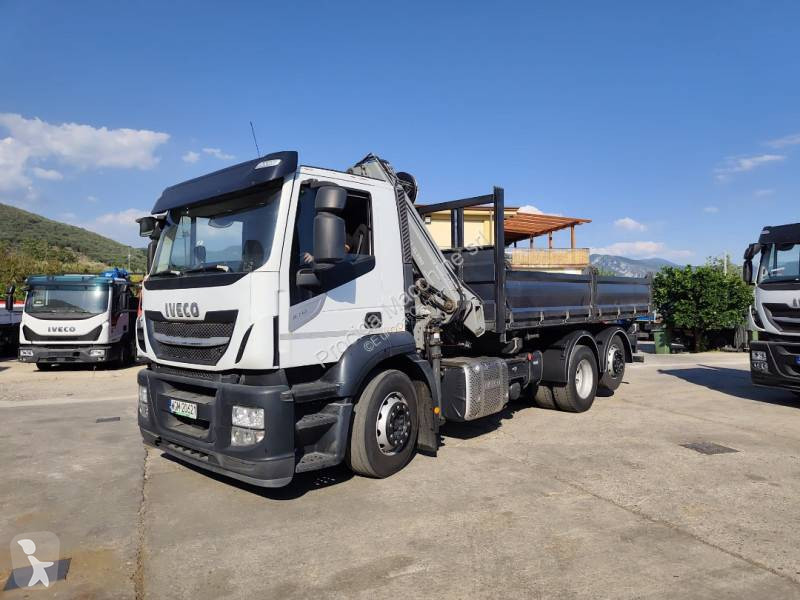 Camión Iveco AD 260 S 31 X/P