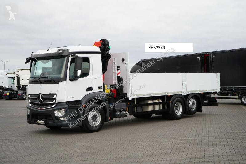Teherautó Mercedes PK 18002,