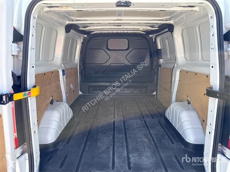 Camión Ford CUSTOM TREND 2.0 TDCI Van Truck