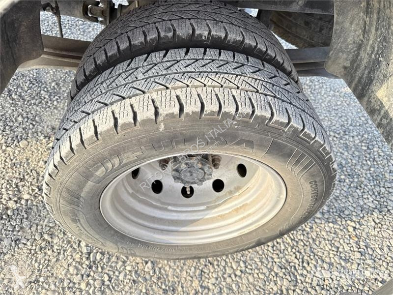 Lastbil Nissan PNT205 NHD 18.1 m on Nissan...