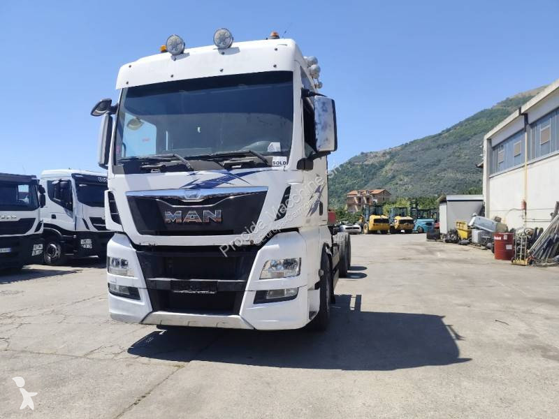 Camion MAN 26.560