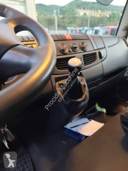 Iveco 100 E 18 truck