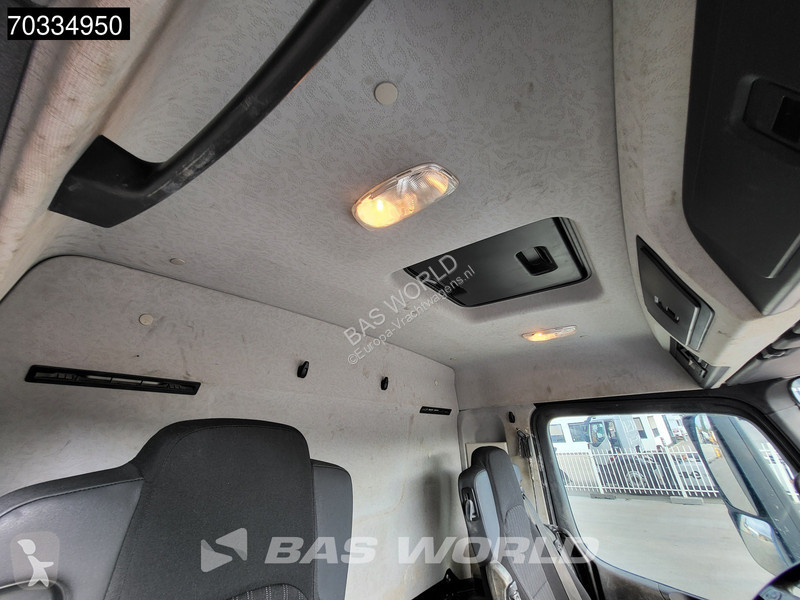 Бетоновоз Mercedes 3242 8X4 AMV 7450D Concrete...
