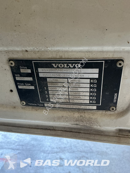 Volvo 500 truck