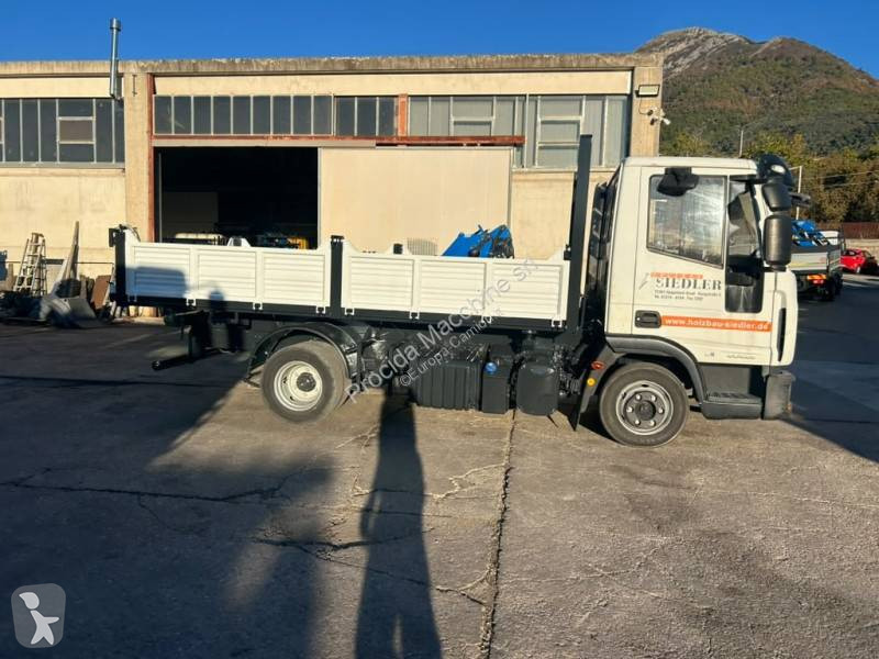 Kamion Iveco 80 E 22
