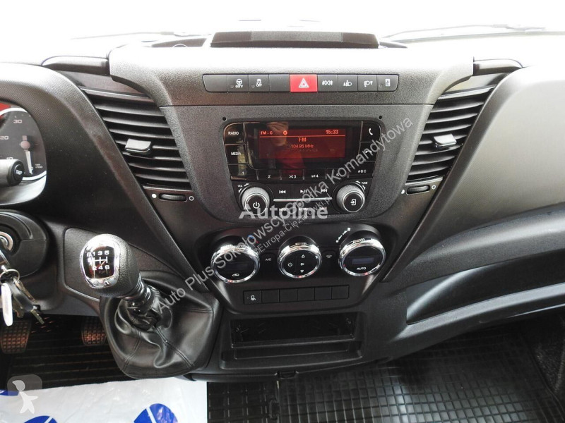 Veicolo commerciale Iveco DAILY 35S18 PLANDEKA...