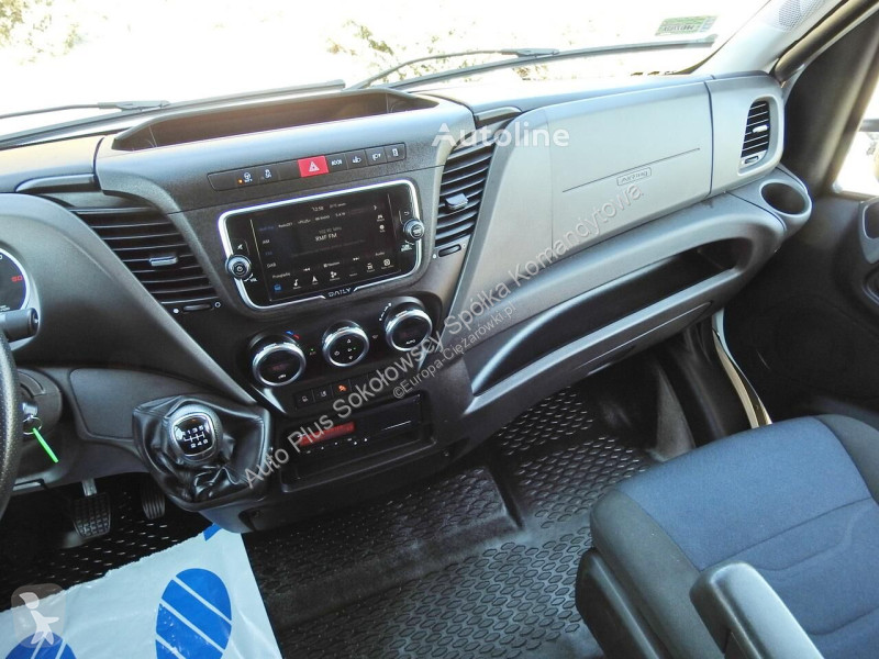 Camion Iveco DAILY 70C18 KONTENER WINDA 14...