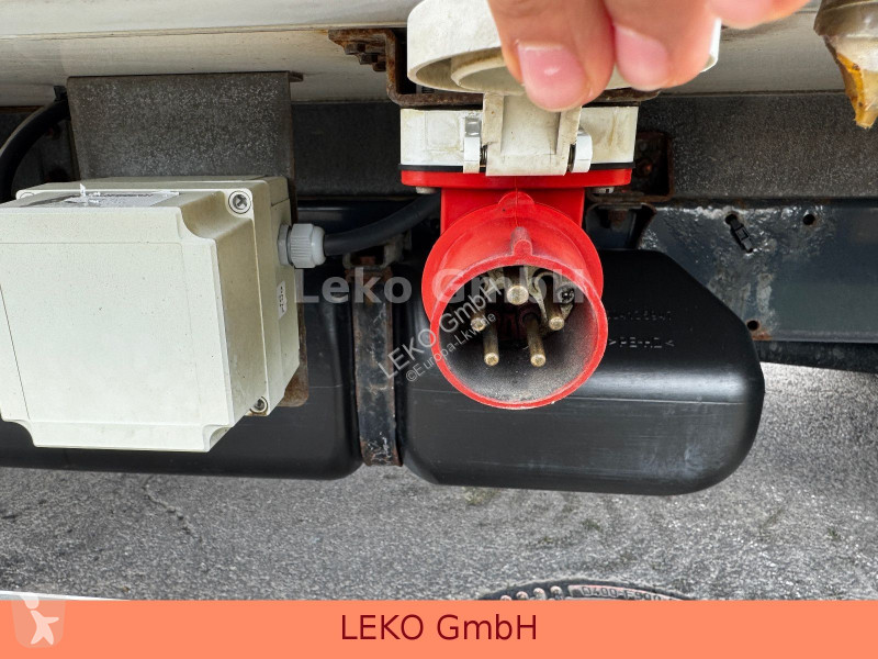 شاحنة Iveco 70C17 Mit Carrier Pulsor 600 Mt