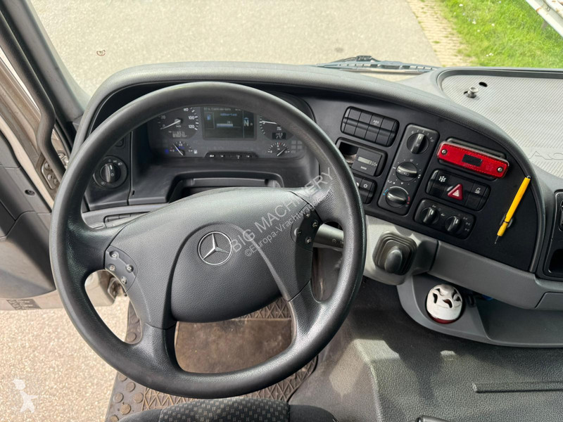 Vrachtwagen Mercedes ACTROS 4151 V8 8x8 tipper