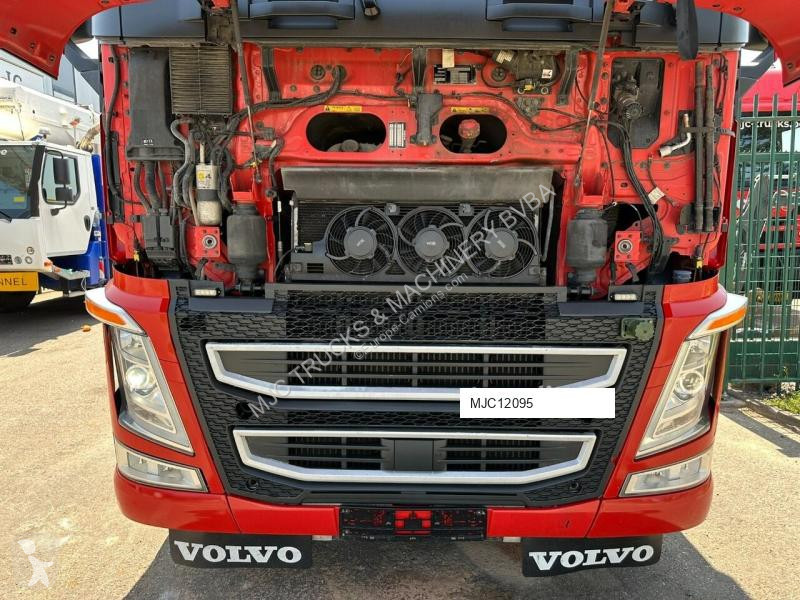 Kamion Volvo 6x4 HOOKLIFT 20T - RETARDER - LIFT...