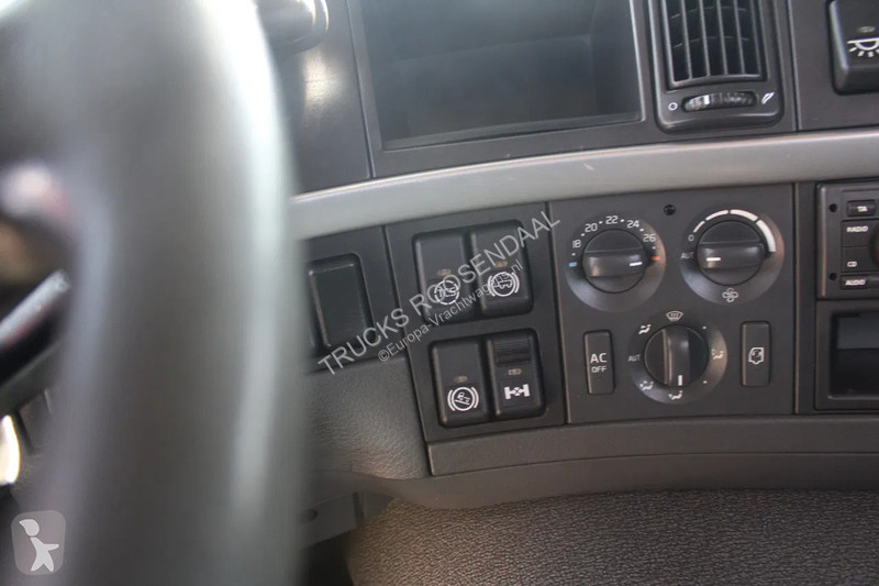 Camion Volvo FM 370 + PALFINGER 23002 /6EXT +...