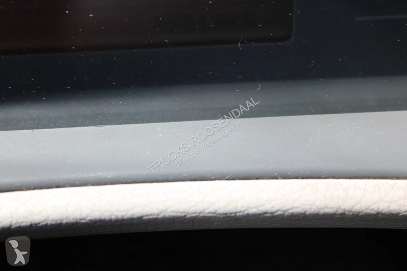 Vrachtwagen Volvo 280 + 19 T + LIFT + EURO 6 +...