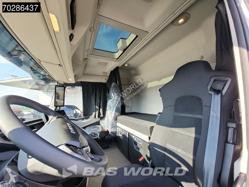 Vrachtwagen Iveco X-Way 580 6X2 Palfinger...