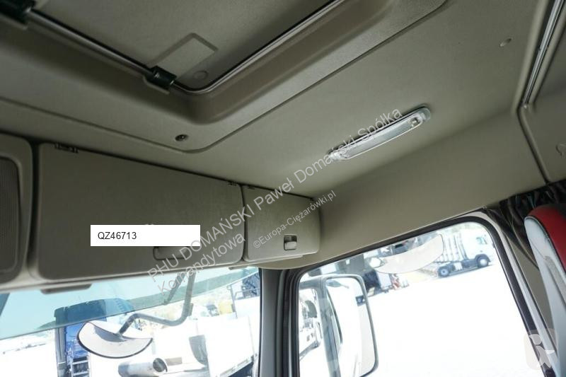 Kamion Volvo FM / 410 / E 6 / CHŁODNIA + WINDA...