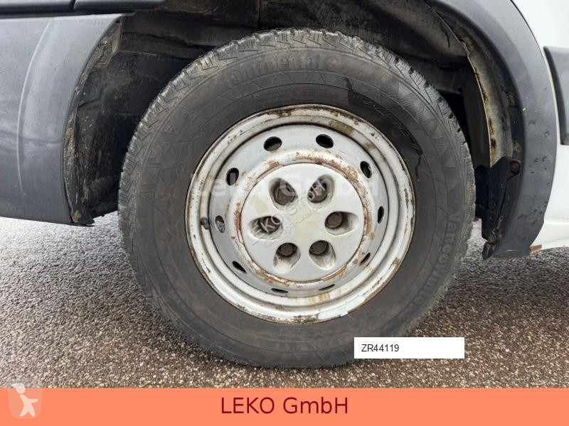 Kamion Iveco 35S13 Mit Carrier Xr 600 Mt