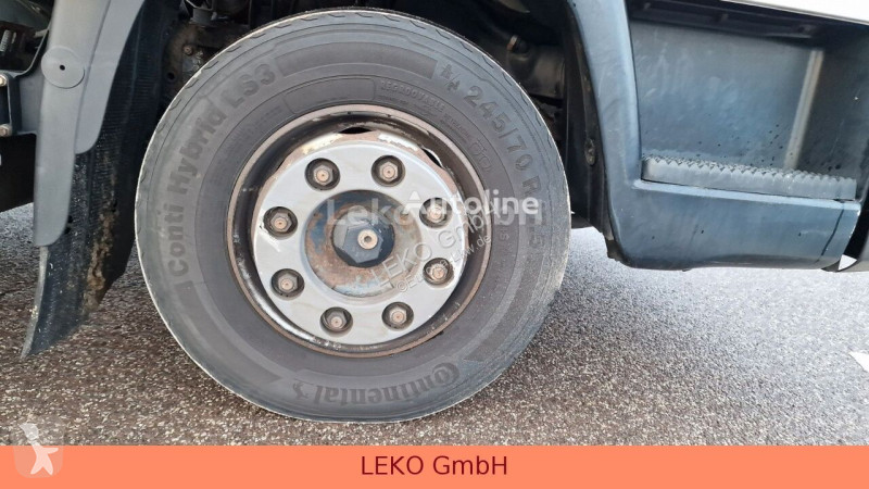 Camion Iveco 120 E 22