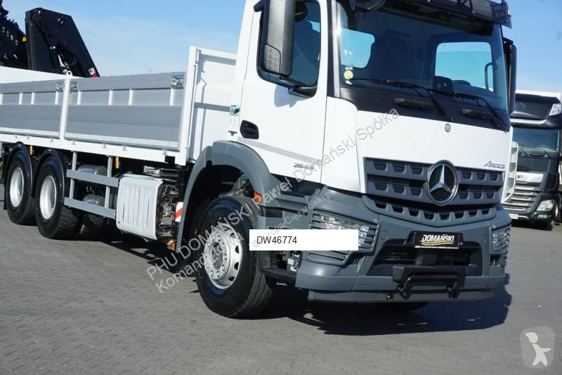 Camión Mercedes 228 E – 4