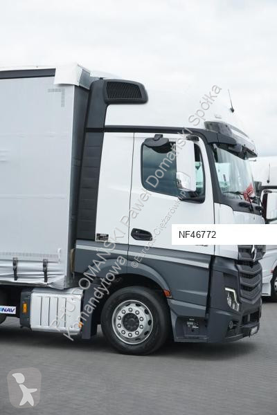 Kamion s návěsem Mercedes / TANDEM