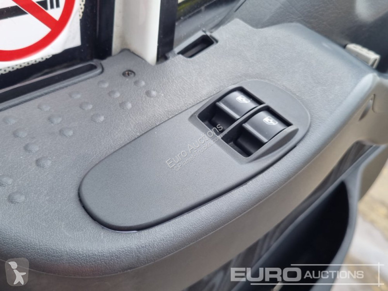 Camion Iveco 75E16