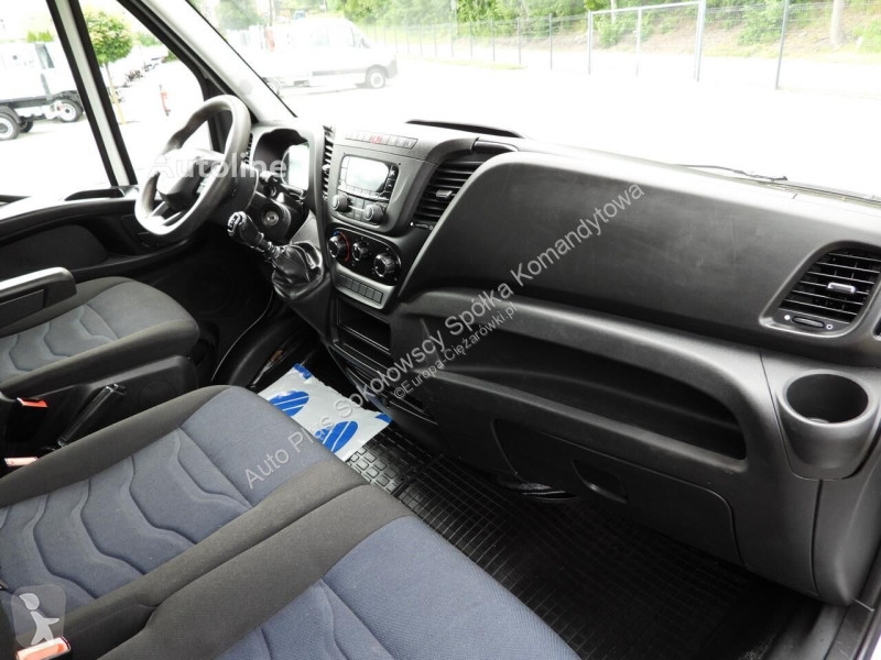 Veicolo commerciale Iveco DAILY 35C16 WYWROTKA...