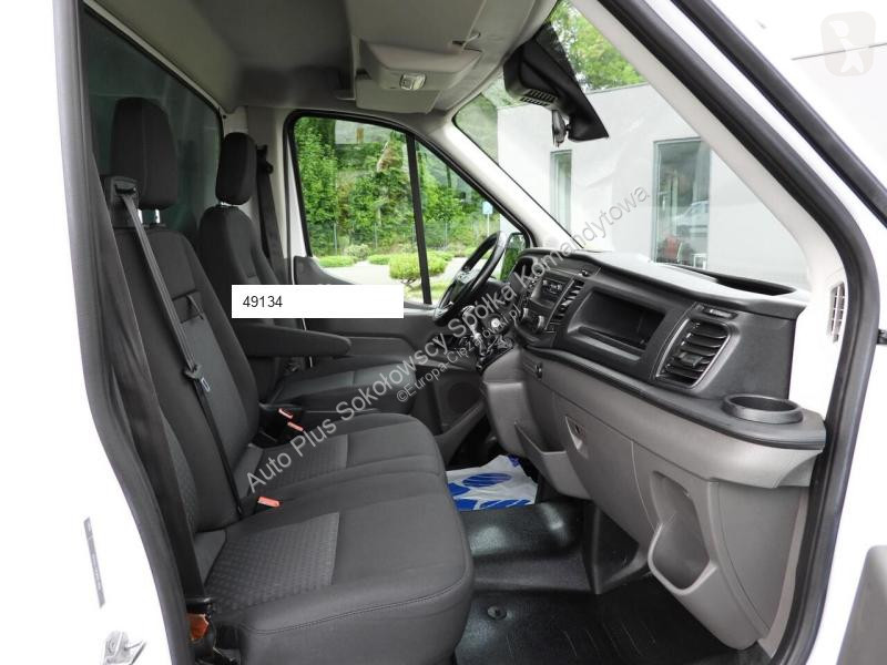 Véhicule utilitaire Ford TRANSIT  PLANDEKA 8...