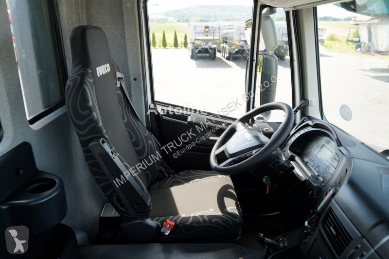 Camion Iveco TRAKKER 360