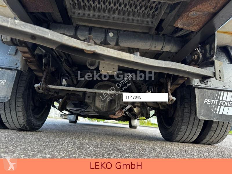 Kamion Iveco 35C13