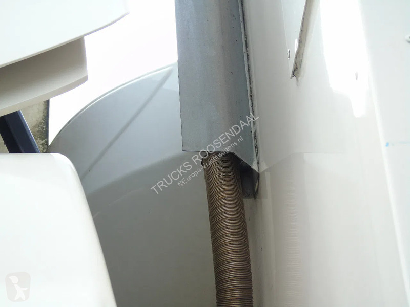 Kamion MAN 12.250 + EURO 6 + LIFT