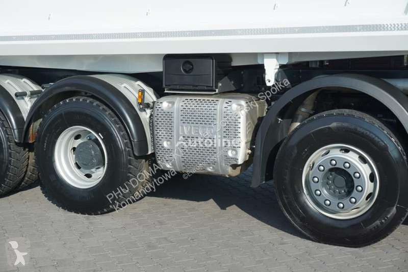 Kamion Iveco TRAKKER / 480 / E 6 / WYWROTKA / 8...
