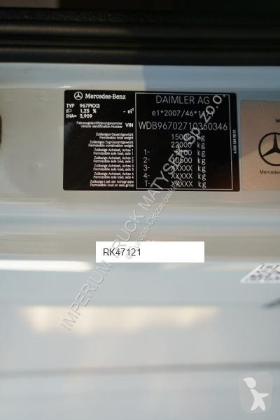 Camion Mercedes ATEGO 1521 / IZOTERMA /...
